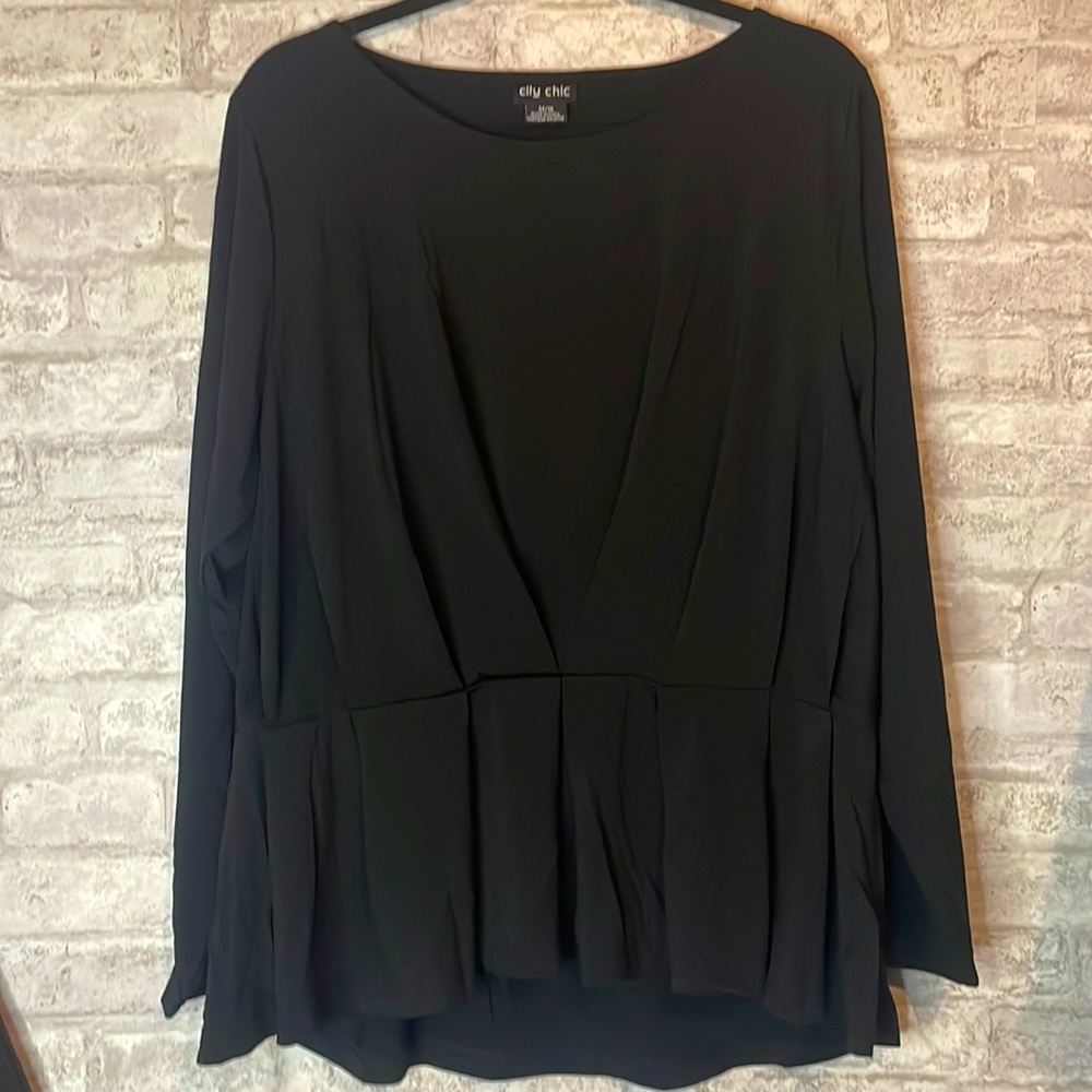 City Chic Black Long Sleeve Shirt woman’s size 18